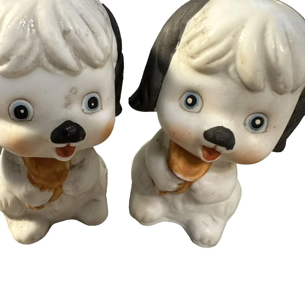 Vintage Maltese/border Collie/Japanese Chin puppy dog salt and pepper shakers